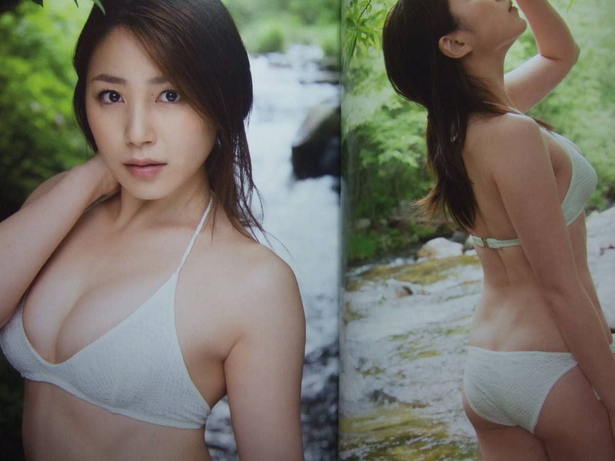Amazon.co.jp: 吉川友セクシー写真集＜誘惑＞付き